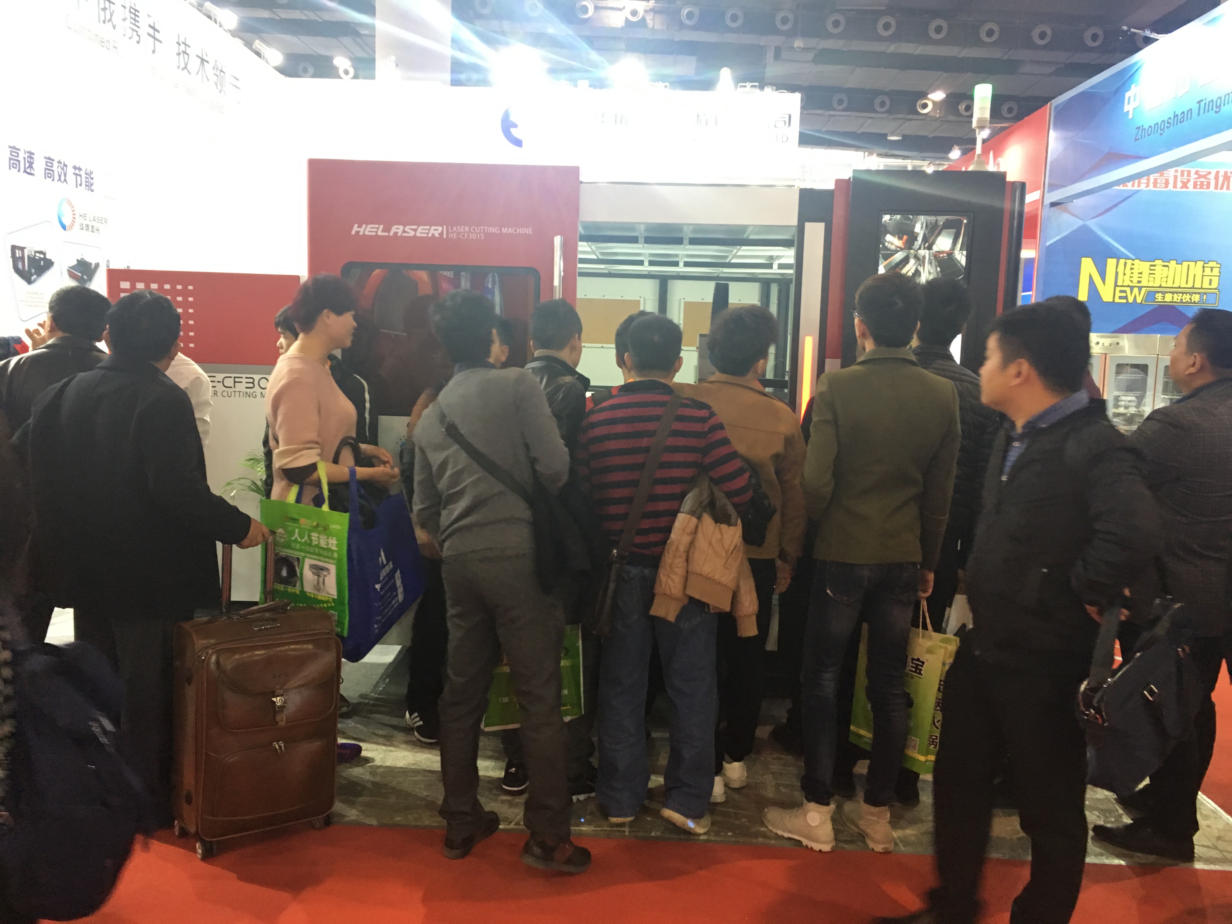 2017廣州酒店用品展璀璨落幕，華俄激光再創(chuàng)佳績